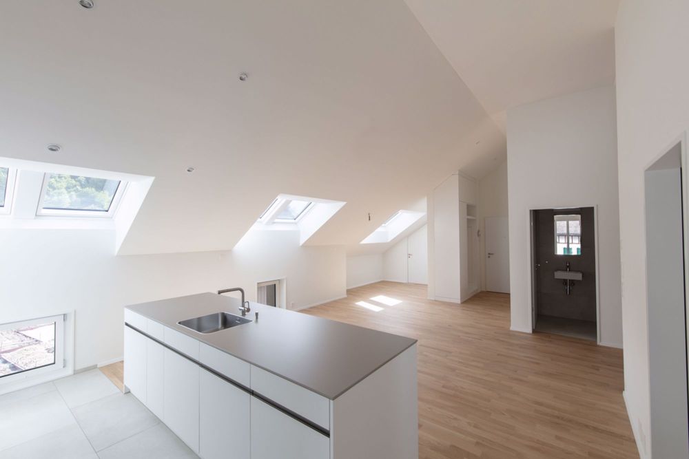 Helle 3.5 Zimmer-Dachwohnung - Ihr Wohnglück beginnt hier! - 006A6553.jpg