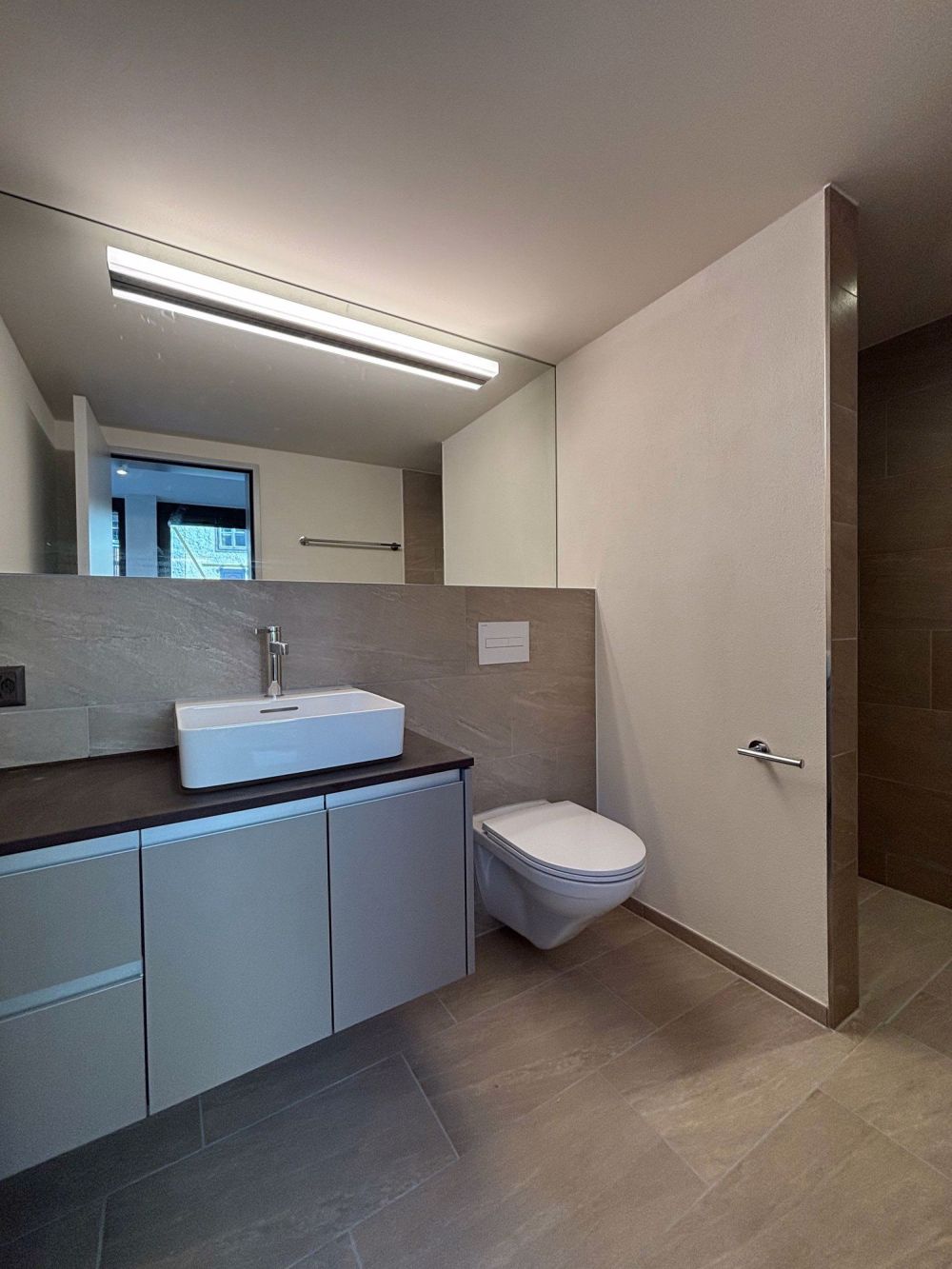 Aussergewöhnliche 3.5 Zimmer-Maisonette-Wohnung mit Garten - Bild 7