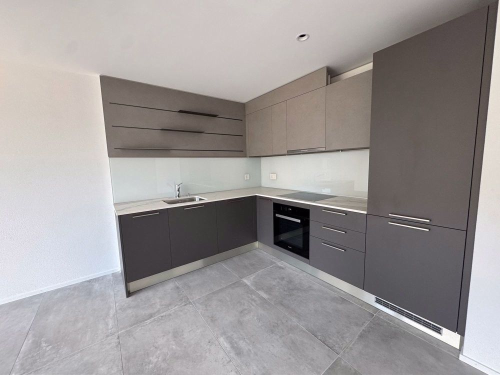 05703 - Appart. 3½ Räume - IMP. CHAMP-RIOND 26 - MATRAN - Bild 6