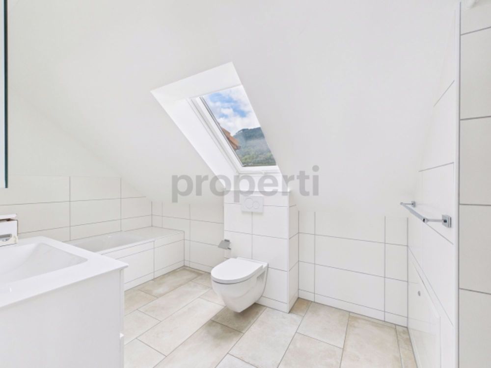 Grosszügige 3.5-Zimmer-Dachwohnung in Günsberg – moderner Wohnkomfort in ruhiger Lage - Bild 7