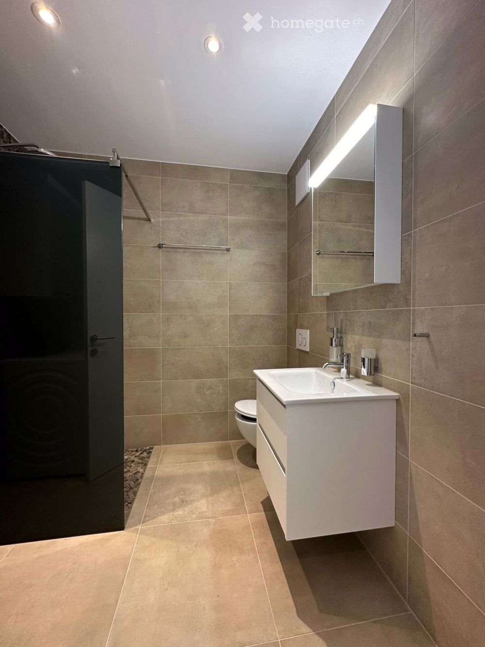 Moderne 3.5-Zimmer-Dachwohnung mit zwei Terrassen in Bronschhofen - Bild 5