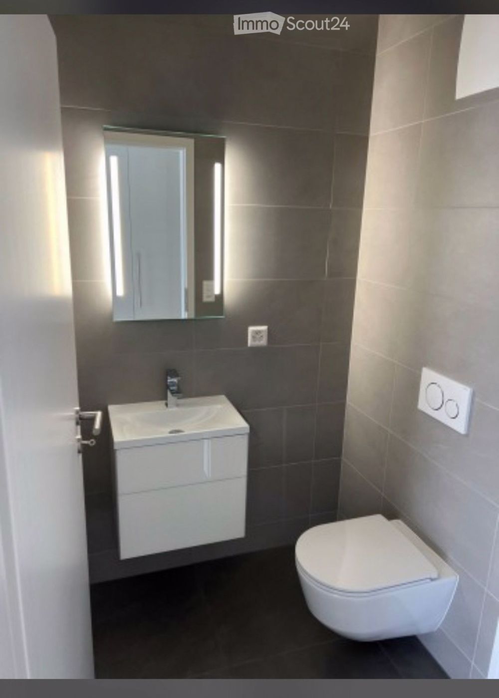 Prächtige 4,5-Zimmer-Wohnung mit Panoramablick in Corin-de-la-Crête - Bild 4