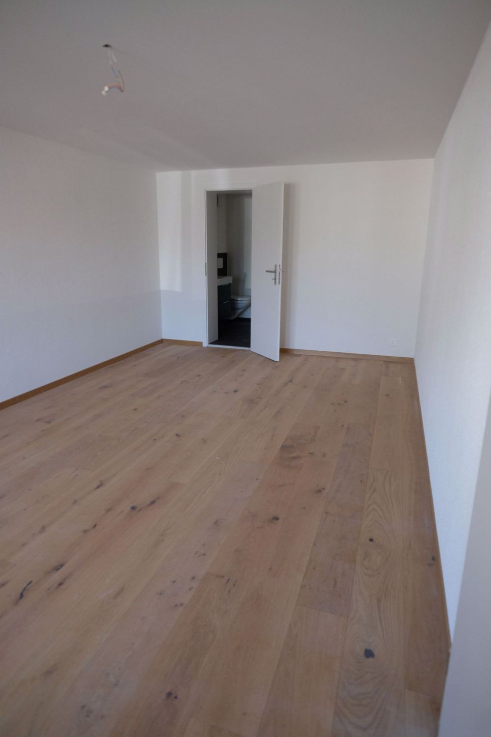 Moderne 3.5-Zimmer-Wohnung mit dem gewissen Etwas - in Suberg zu vermieten - Bild 9