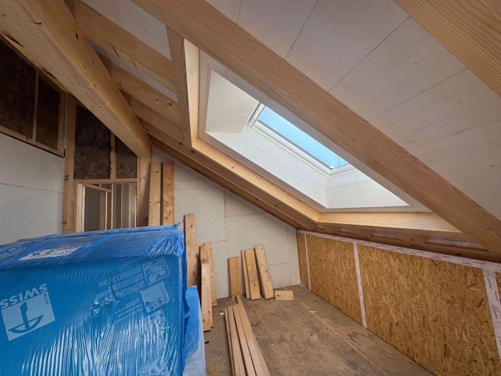 Frisch renovierte Dachwohnung - Bild 4
