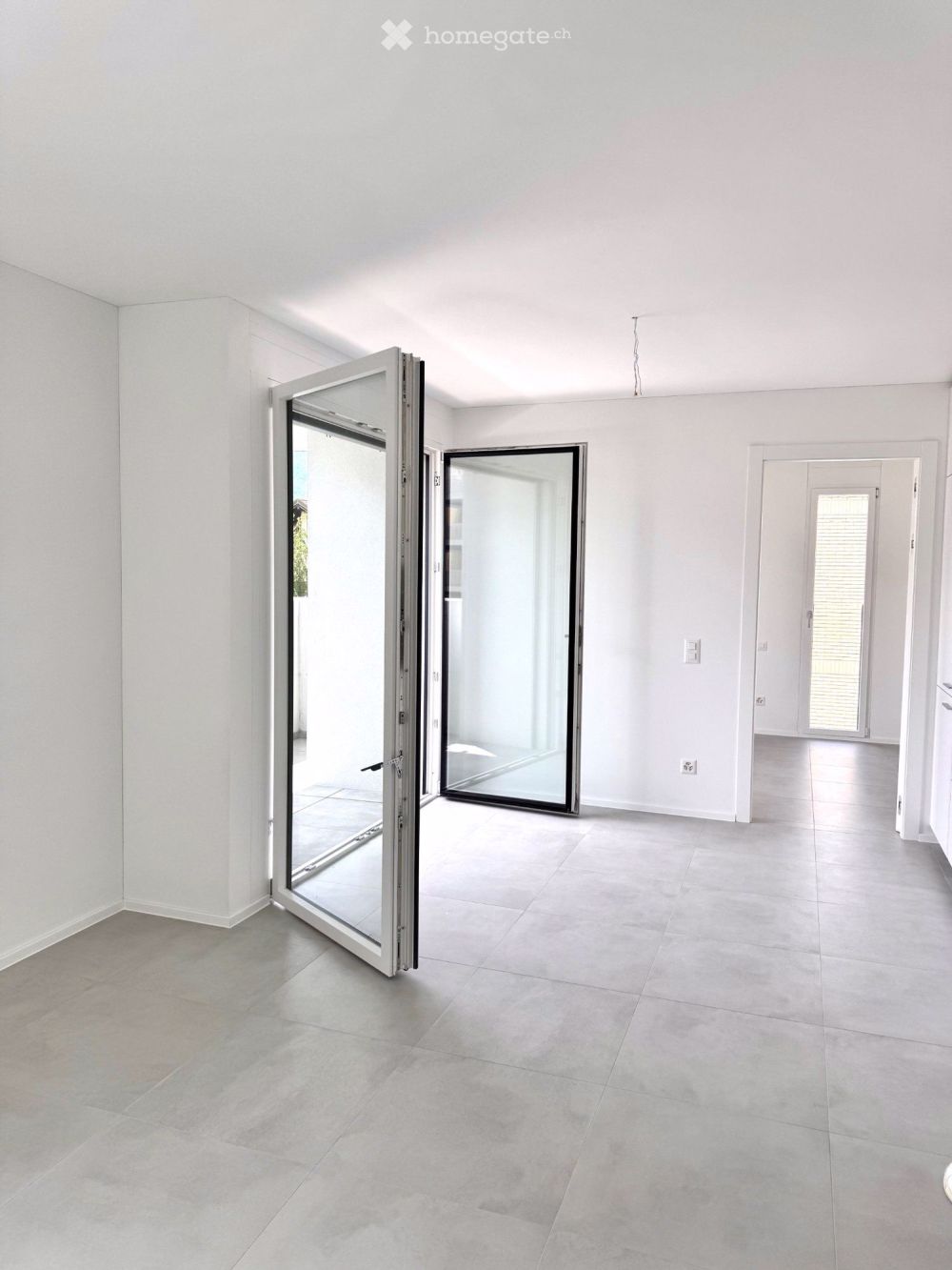 Neue 2,5-Zimmer-Wohnung zur Erstbezug 1150 CHF - Bild 3