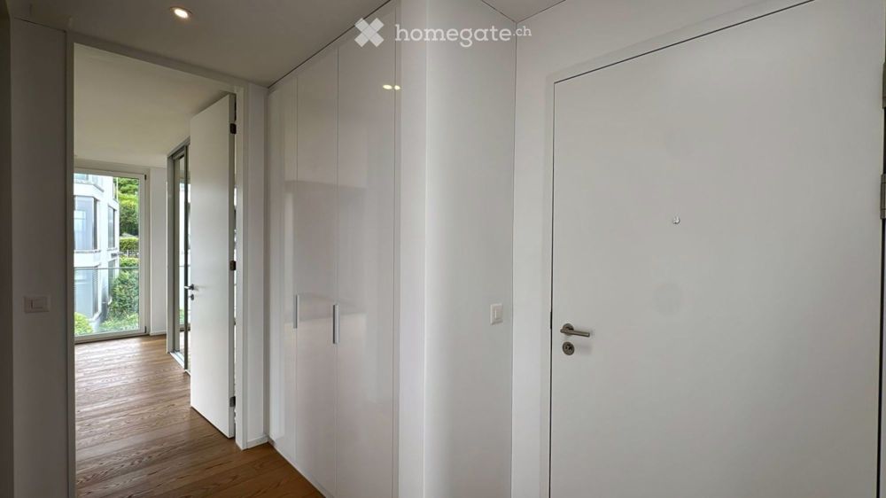 Moderne 4.5-Zimmer-Dachwohnung mit Panoramablick in Uitikon - Bild 6