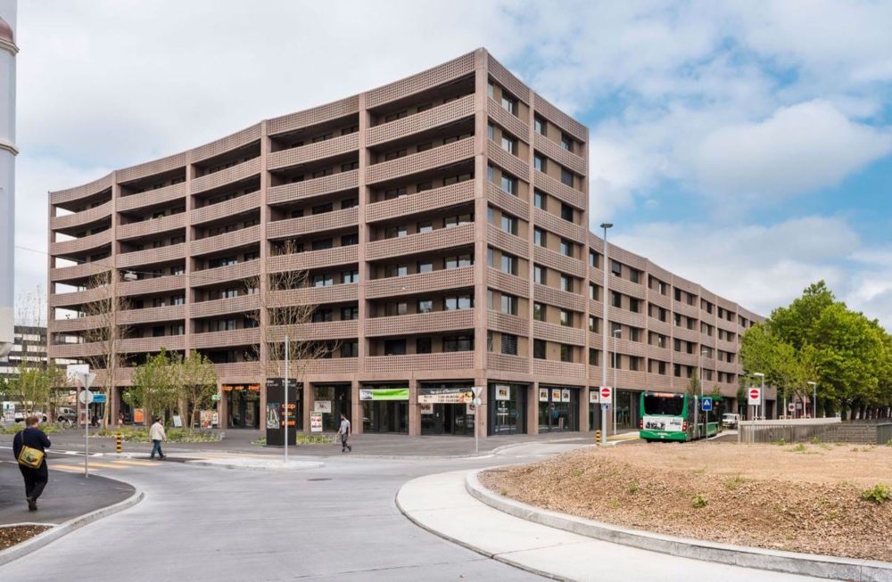 schöne 2.5 Zimmer Wohnung mit Loggia im Trendquartier Baleo Erlenmatt - Aussenansicht