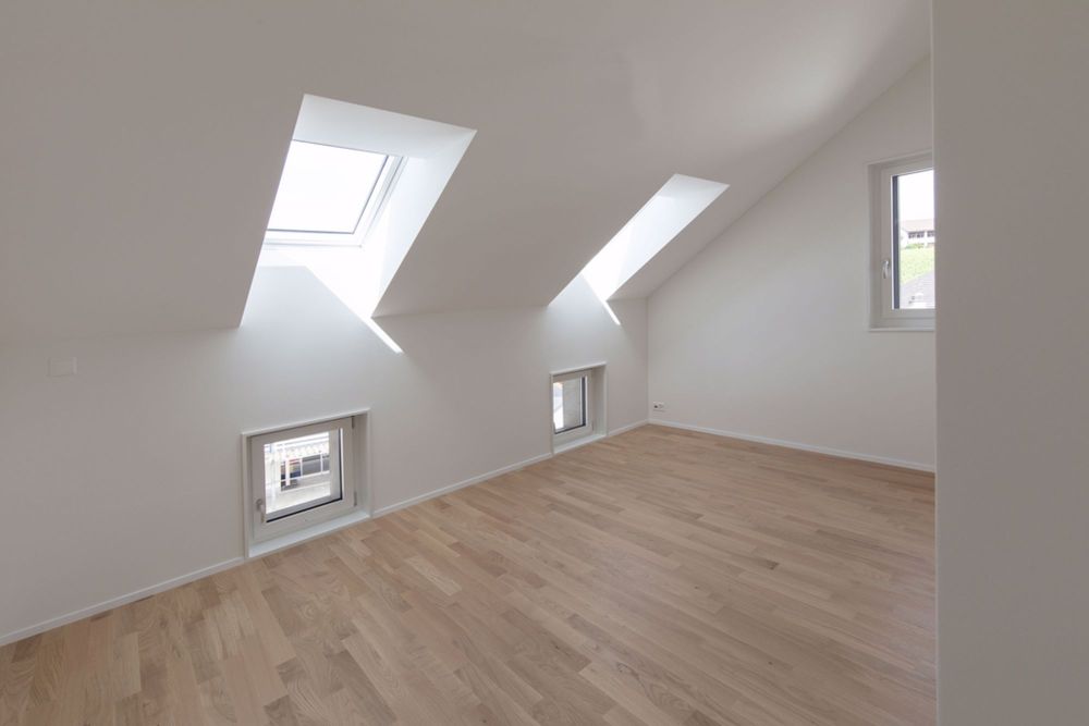 Helle 3.5 Zimmer-Dachwohnung - Ihr Wohnglück beginnt hier! - 006A6529.jpg