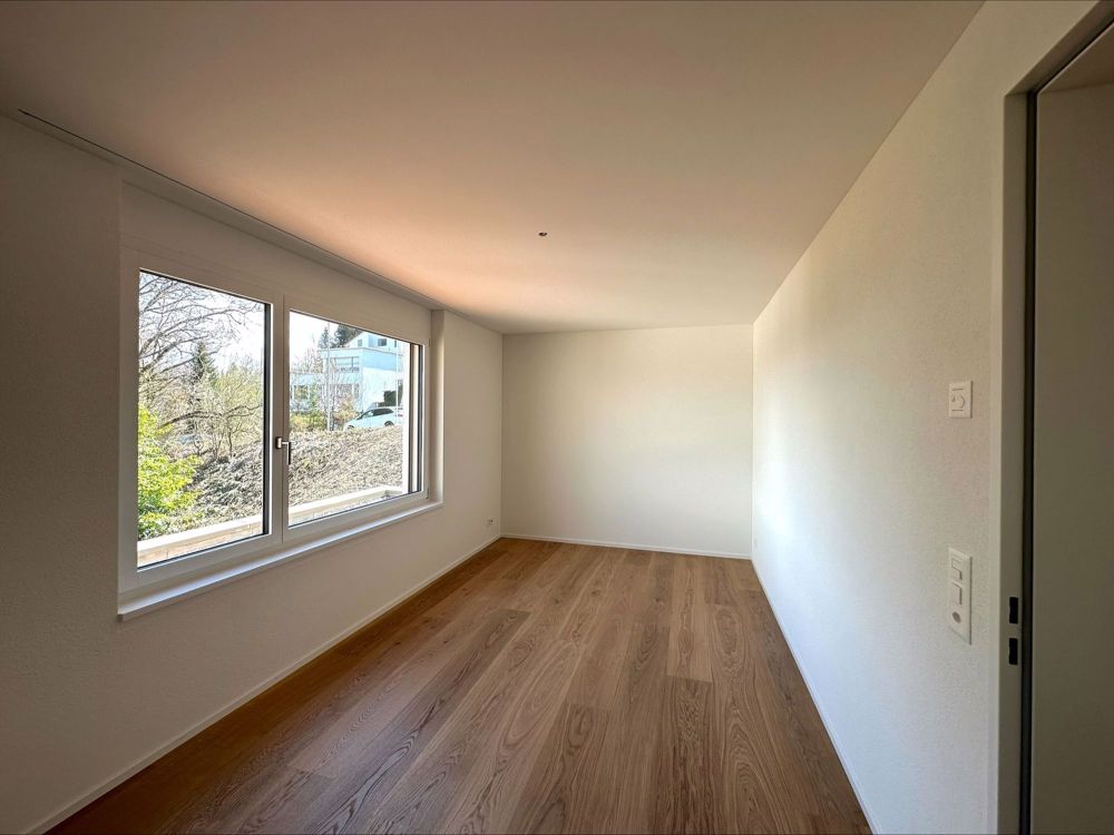 Erstvermietung - 3.5-Zimmer-Attikawohnung mit Weitsicht - Zimmer 1