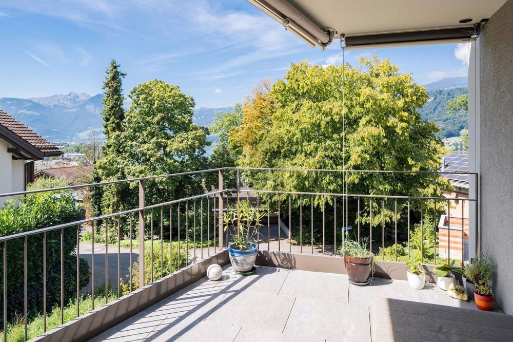 LUXURIÖS MIT TRAUMHAFTER AUSSICHT - Bild 1