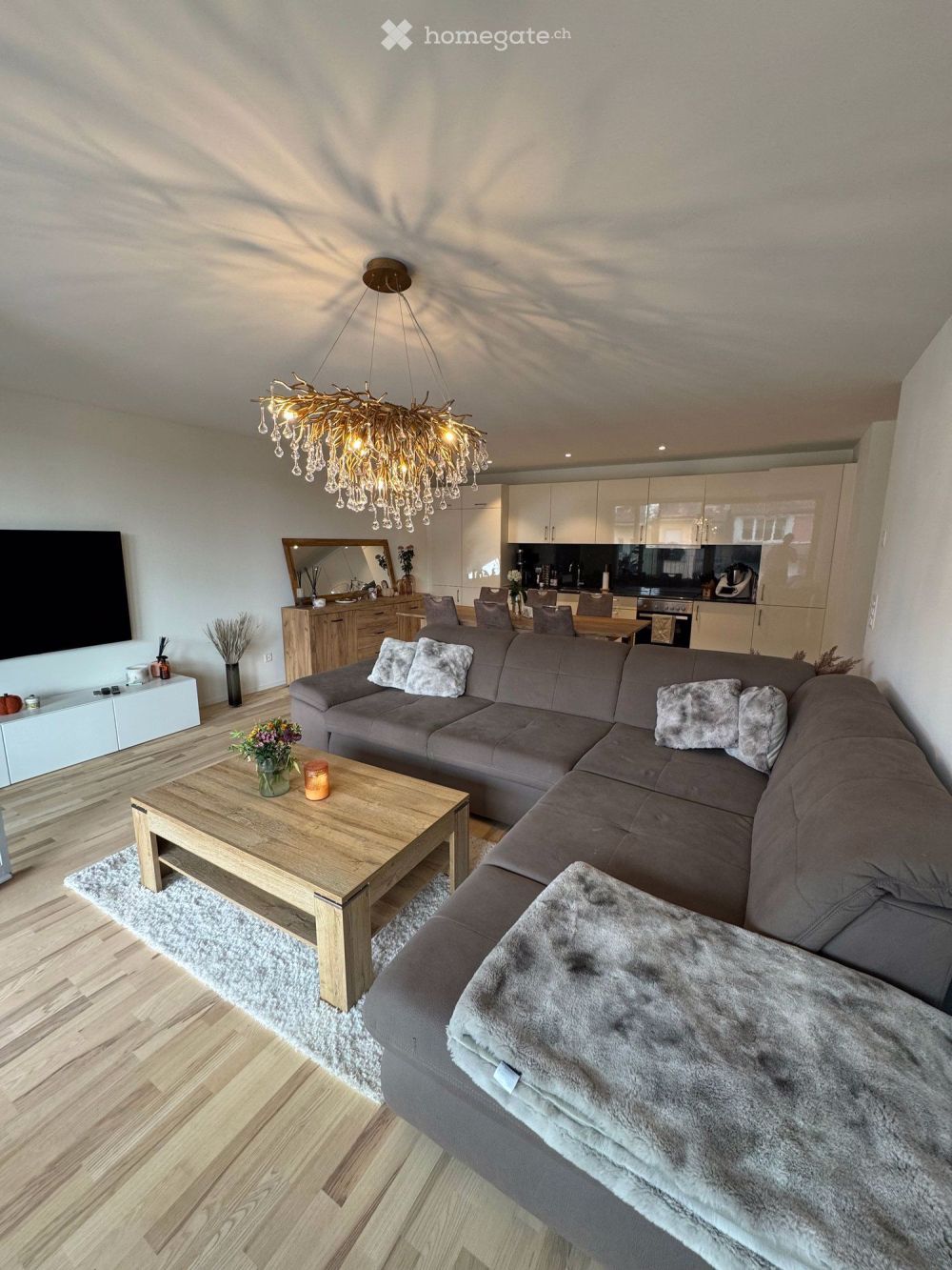3.5 Zimmer Neubauwohnung mit grossem Balkon und Fitness in Grenchen - Bild 1