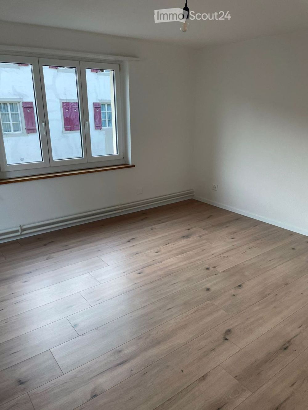 Moderne 4.5-Zimmer-Wohnung in Triengen mit Balkon und Parkplatz, Erstbezug nach Renovation - Bild 11