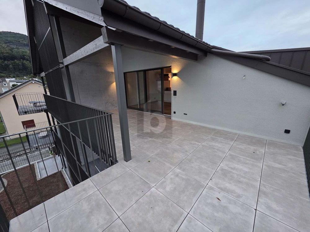 ERSTBEZUG: MODERN MIT WEITBLICK - Bild 2