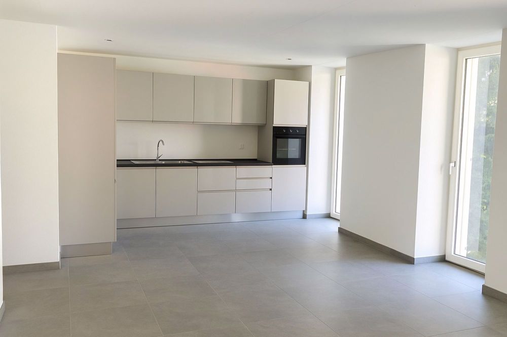 Taverne mit 3.5 hellen und ruhigen Räumen im Herzen des Ortes - Bild 1