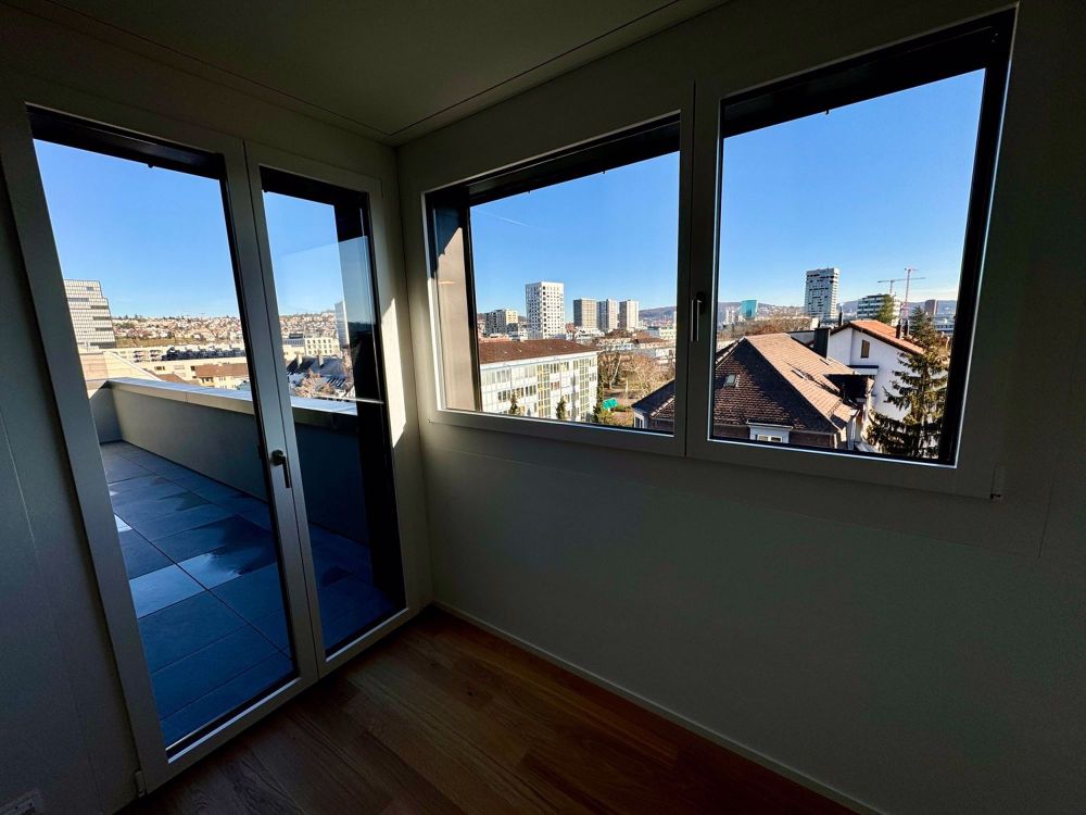 ERSTVERMIETUNG: Wohnung mit Terrasse und Fernsicht im 6. OG, mitten in Zürich - Bild 9