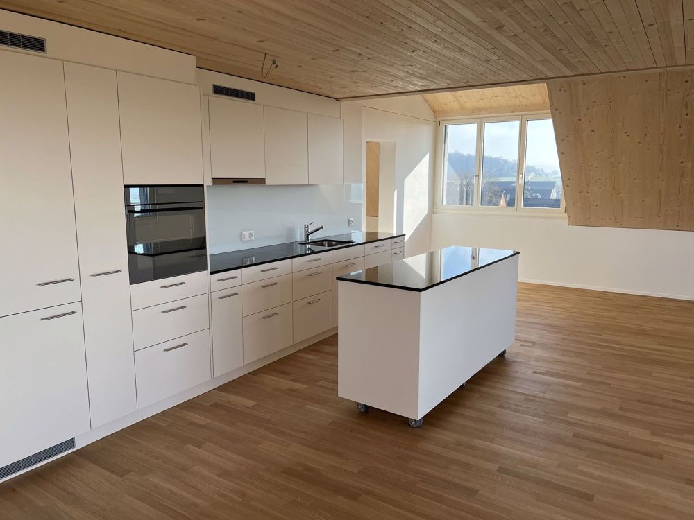 7 Zimmer-Wohnung in Ossingen mieten - Bild 1
