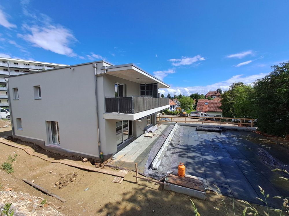 Neues 3.5 Zimmer Doppeleinfamilienhaus, zentrale Lage in Grenchen - Bild 2