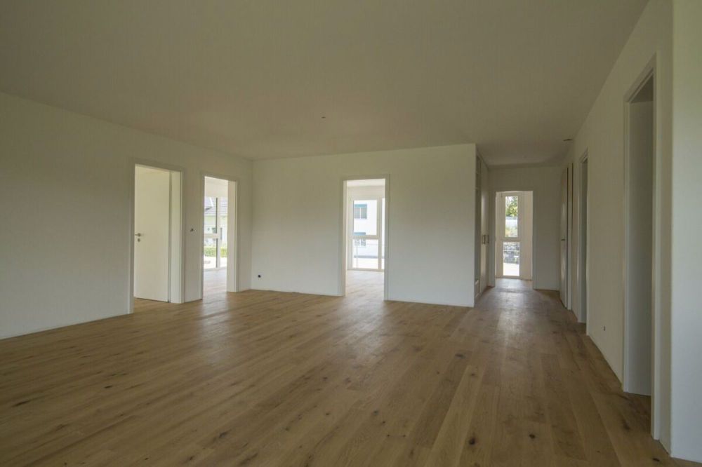 Neubau in St. Ursen - moderne 4.5-Zimmerwohnung mit grossem Balkon! - Bild 7