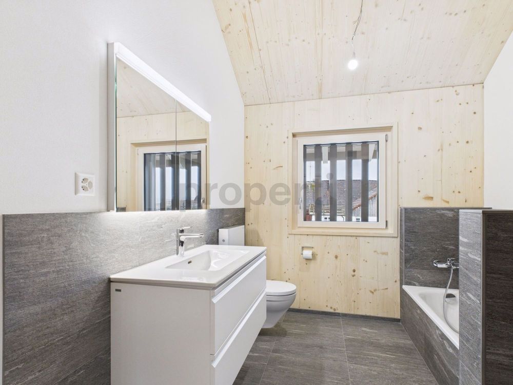 Neubau 4.5-Zimmer Maisonette Wohnung im Grünen in Sulgen - Erstbezug - Image 6
