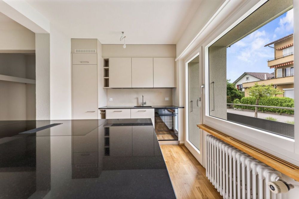 Erstbezug nach Renovation - 1.5-Zimmerwohnung im Hochparterre - Bild 7