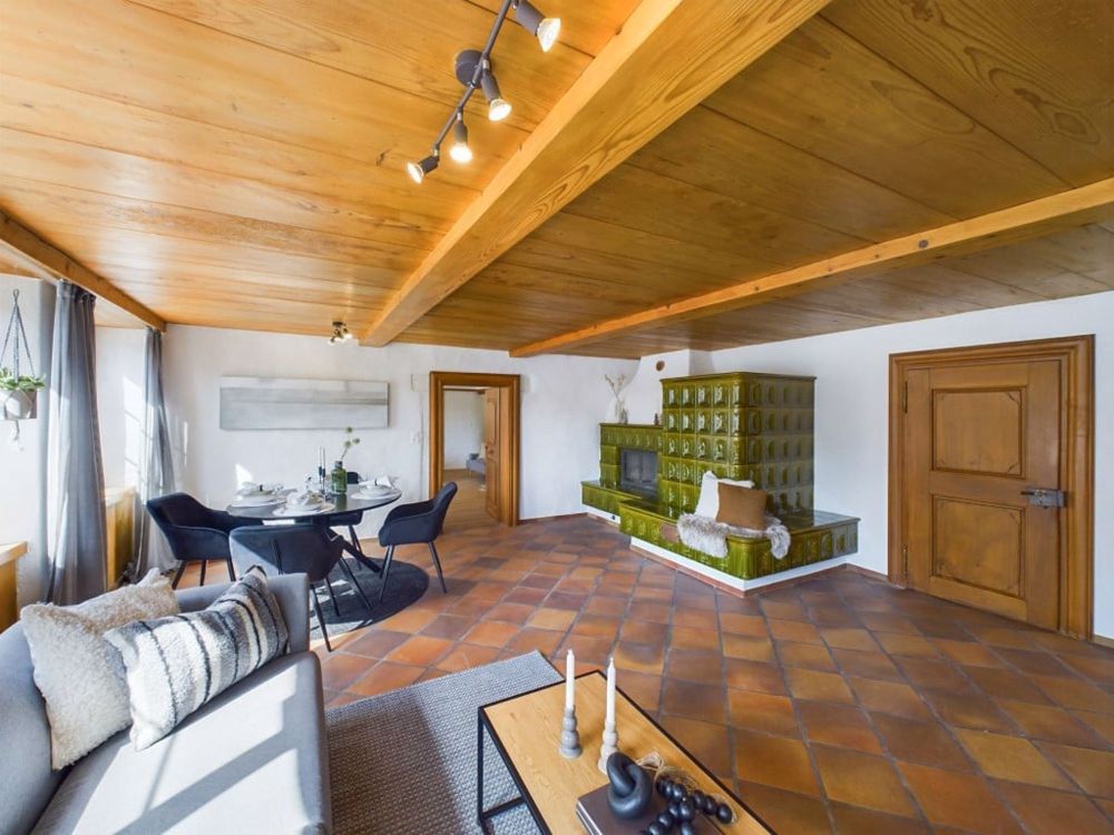 grosse, renovierte 2.5-Zimmer-Wohnung, Erstbezug - Bild 3