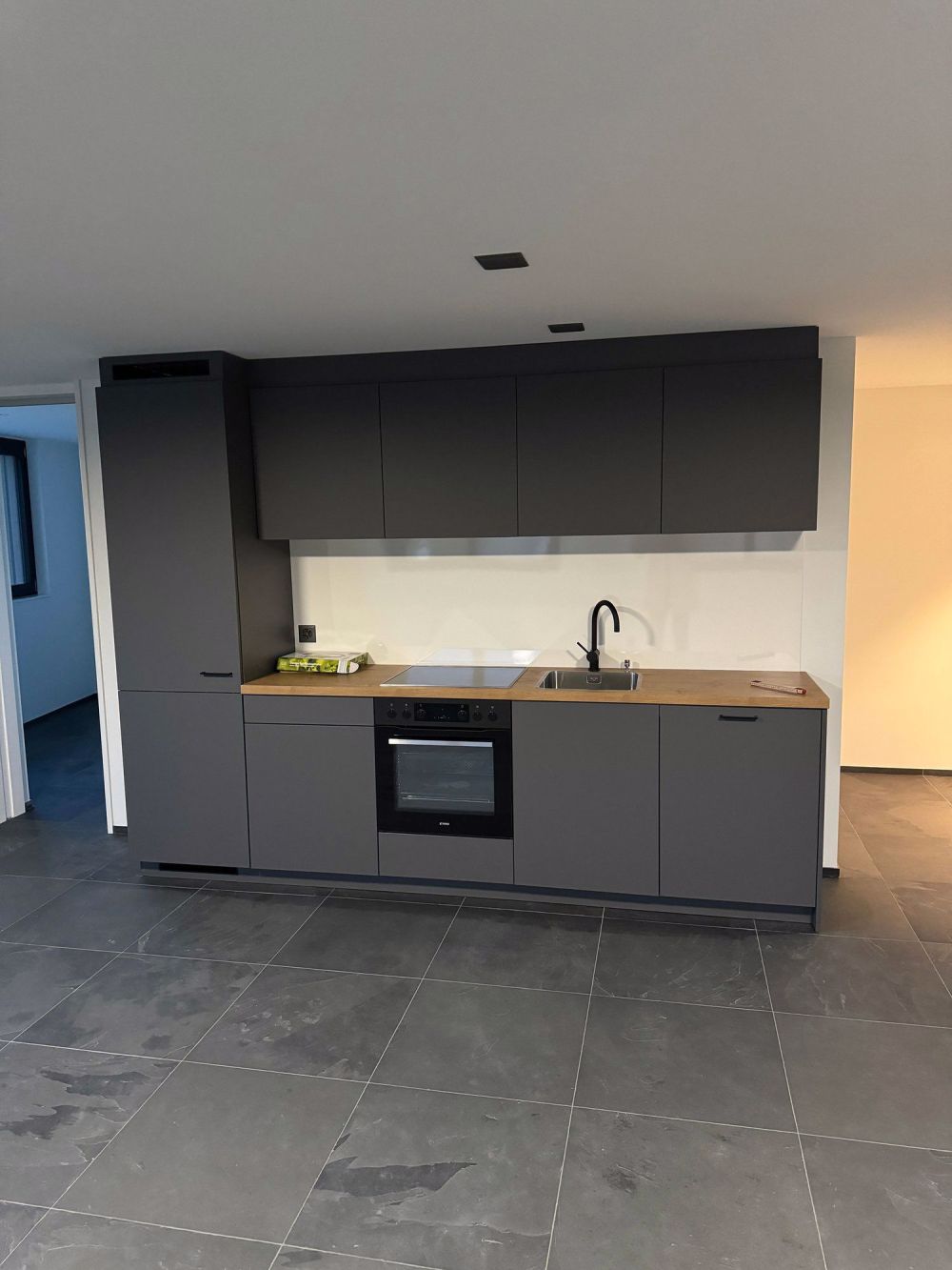 Neubau – Moderne 3.5-Zimmer-Wohnung mit atemberaubender Aussicht - Bild 1