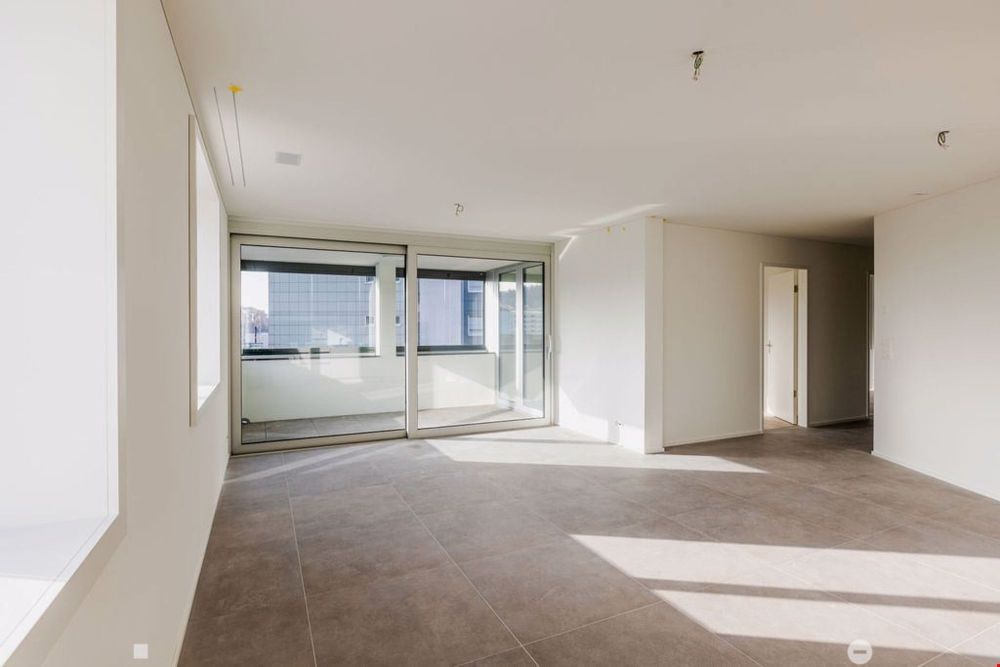 Einzigartige 3.5-Zimmerwohnung mit Loggia und privater Terrasse - Bild 3