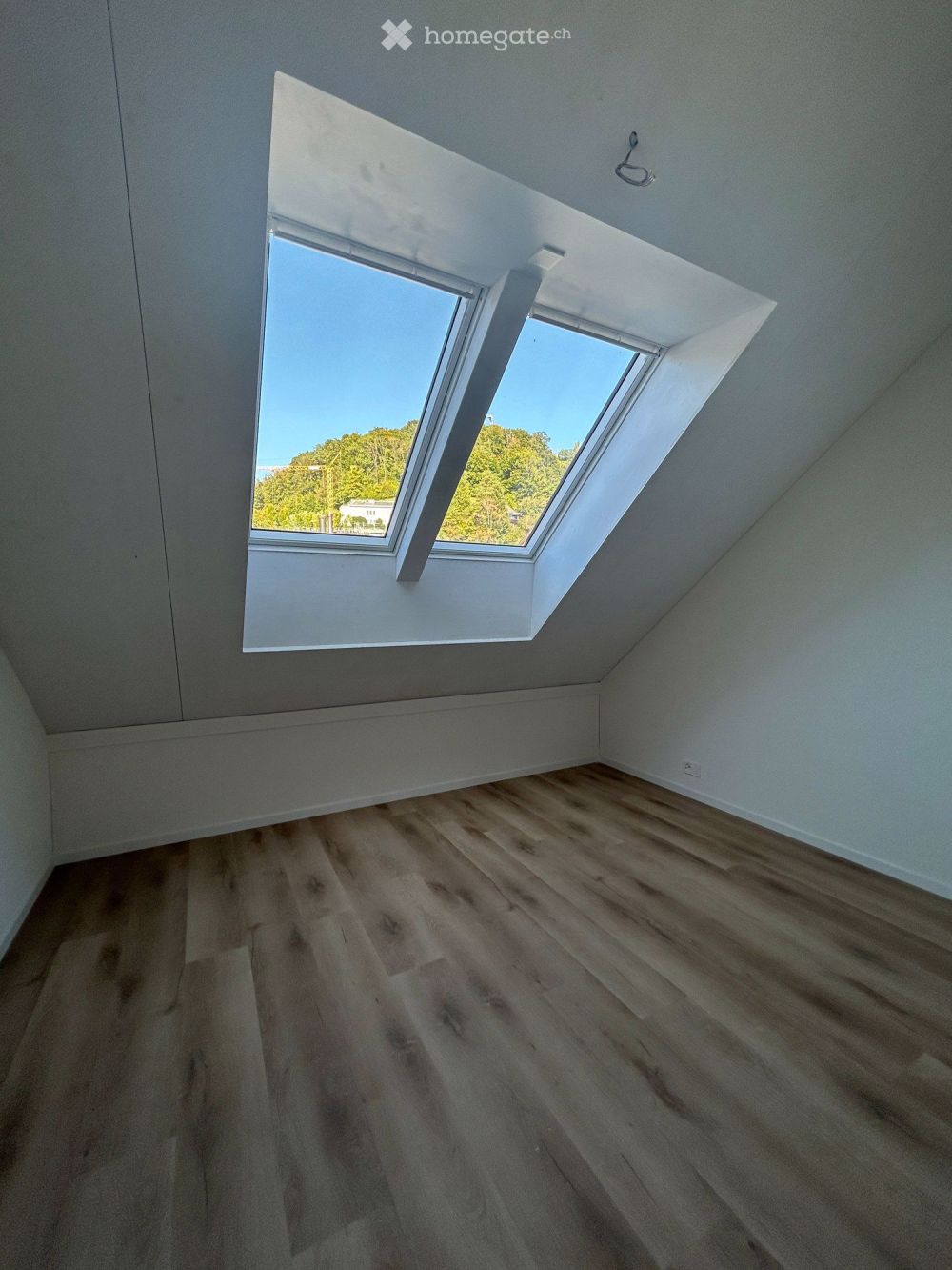 Moderne 4.5-Zimmer-Dachwohnung mit Panoramablick in Stettfurt - Bild 8