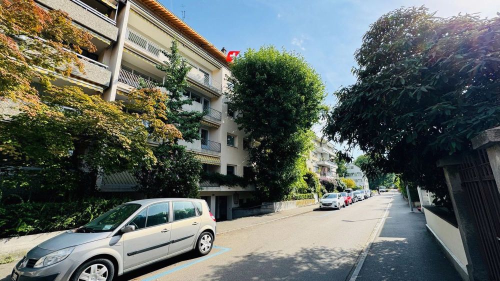 Exklusive 3-Zimmer-Riverside-Wohnung mit Balkon nahe Roche-Tower am Rhein - Bild 5