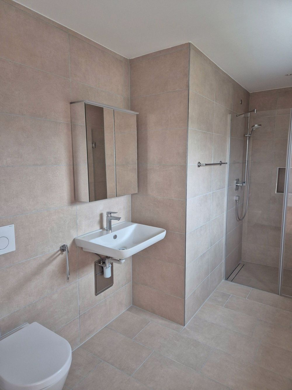 NEUBAU: 3 ½ Zimmer-Attikawohnung 98m2 mit 57m2 Terrasse - Bild 10