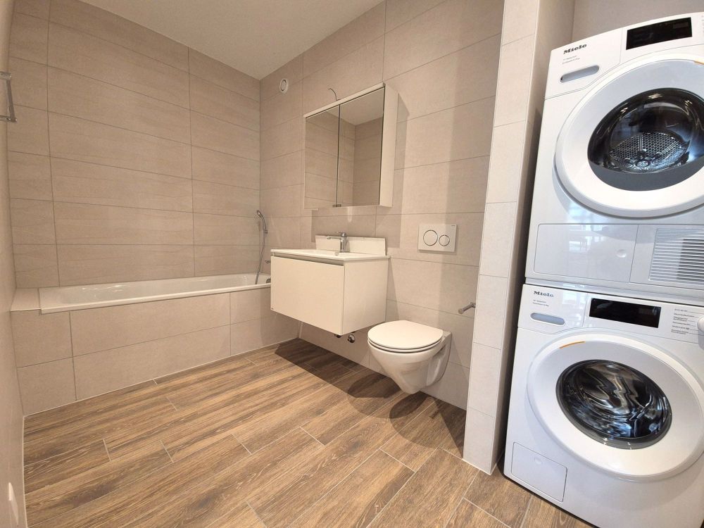 Neue Wohnungen mit 4.5 Zimmern - Salle de bain