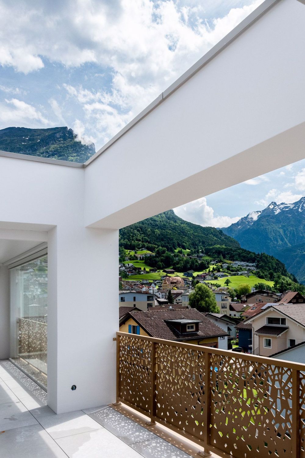 Einmalige 1½-Zimmer-Attika-Wohnung im Herzen von Schattdorf - Bild 9