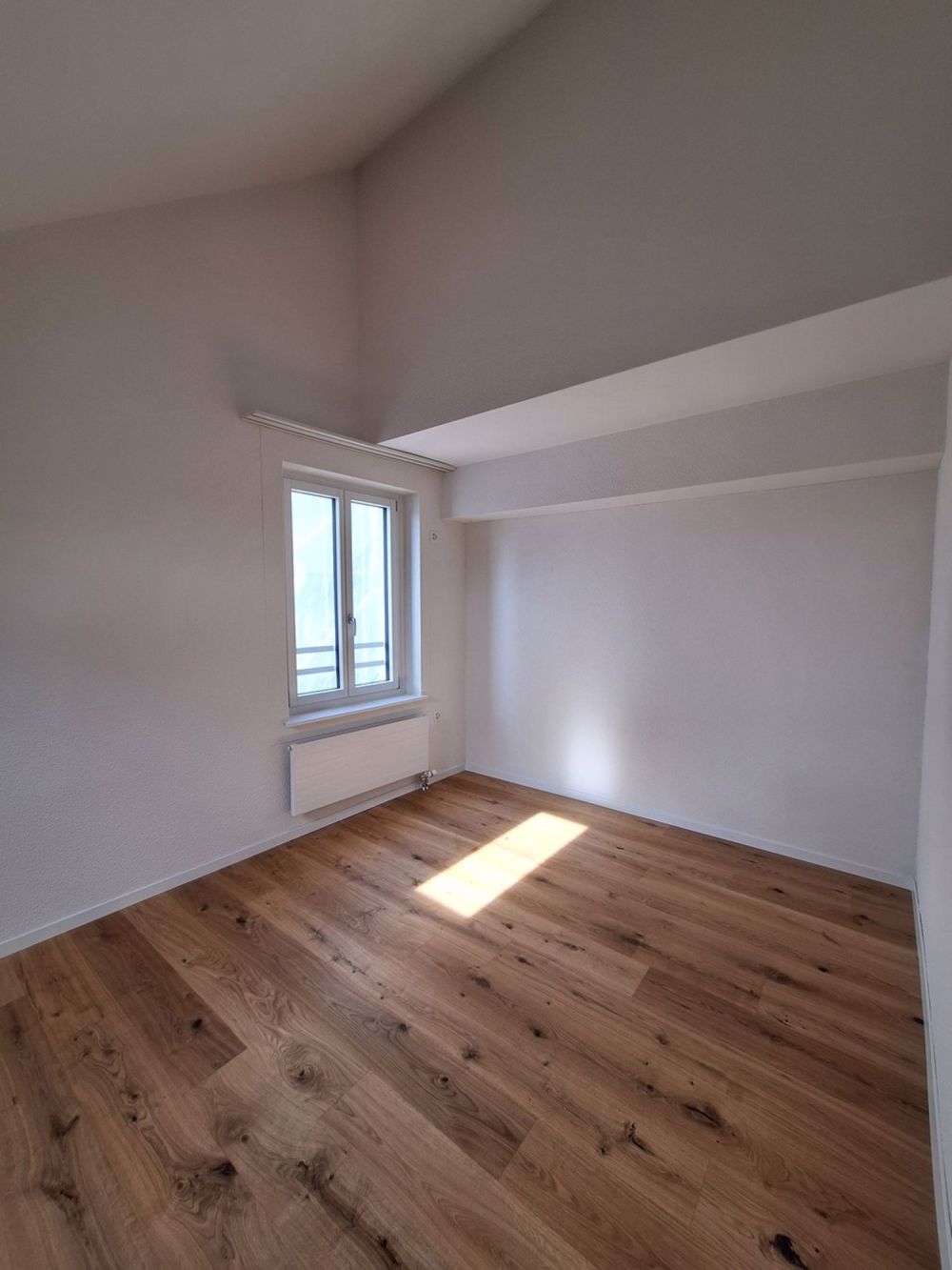 Erstbezug Altbau-Loft-Maisonette mit Cheminée auf 120 m2 - Zimmer