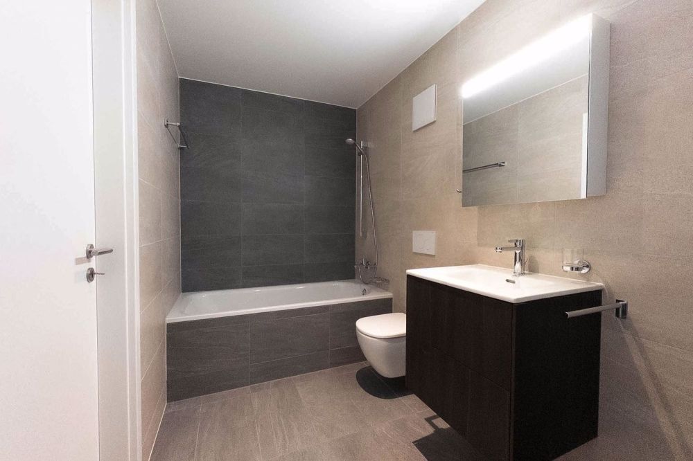 4,5 Zimmer-Dachgeschosswohnung mit 152m2 - sdb