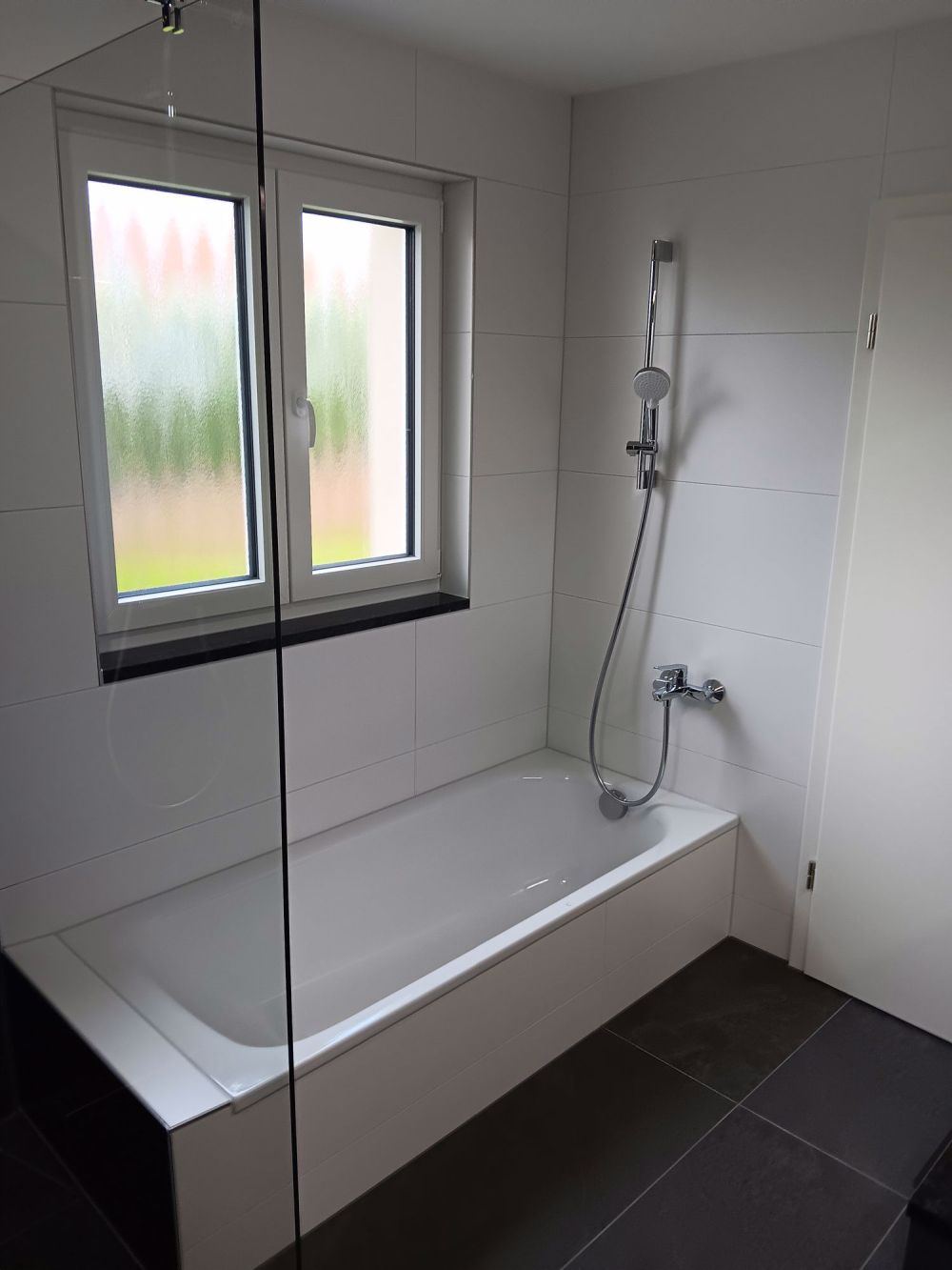 Grosszügige, moderne 3.5 Zimmer-Gartenwohnung im ländlichen Büsserach, nahe Basel. - Bild 7