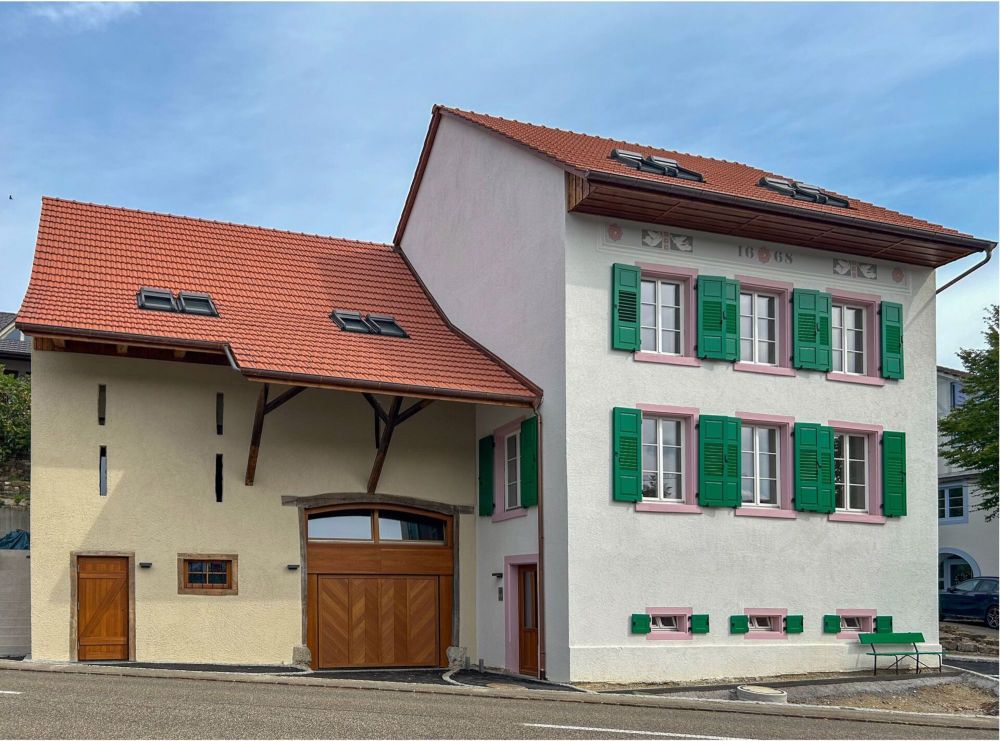 Sehr schöne und luxuriöse 3 Zimmer Wohnung - Bild 2