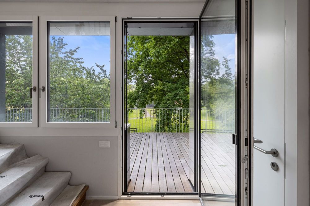 Erstvermietung nach Sanierung - Blick auf Balkon