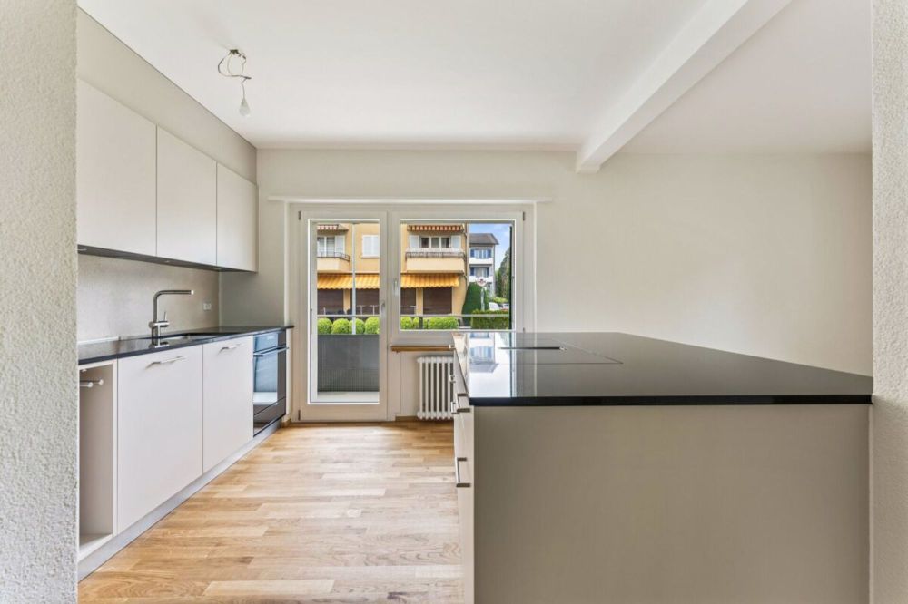 Erstbezug nach Renovation - 1.5-Zimmerwohnung im Hochparterre - Bild 6