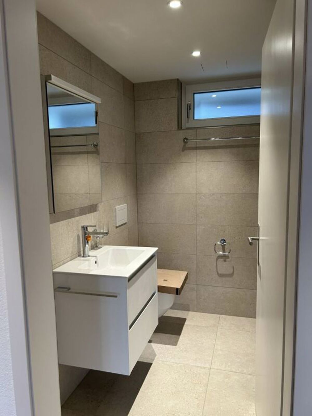 Erstbezug nach Renovation - 4.5-Zimmerwohnung im Soussol - Bild 10