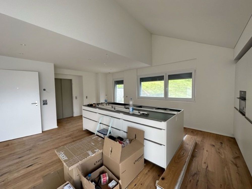 Moderne 5-Zimmer-Wohnung in ruhiger Lage von Bauma - Bild 3