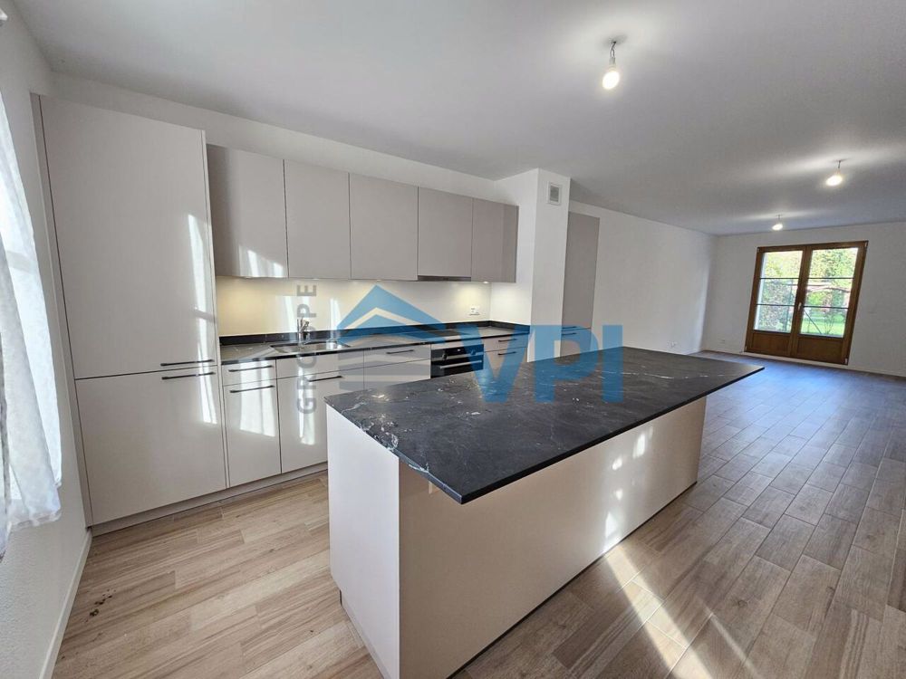 Superbe villa mitoyenne 6 pièces avec terrasse et jardin privatifs à B - Bild 4