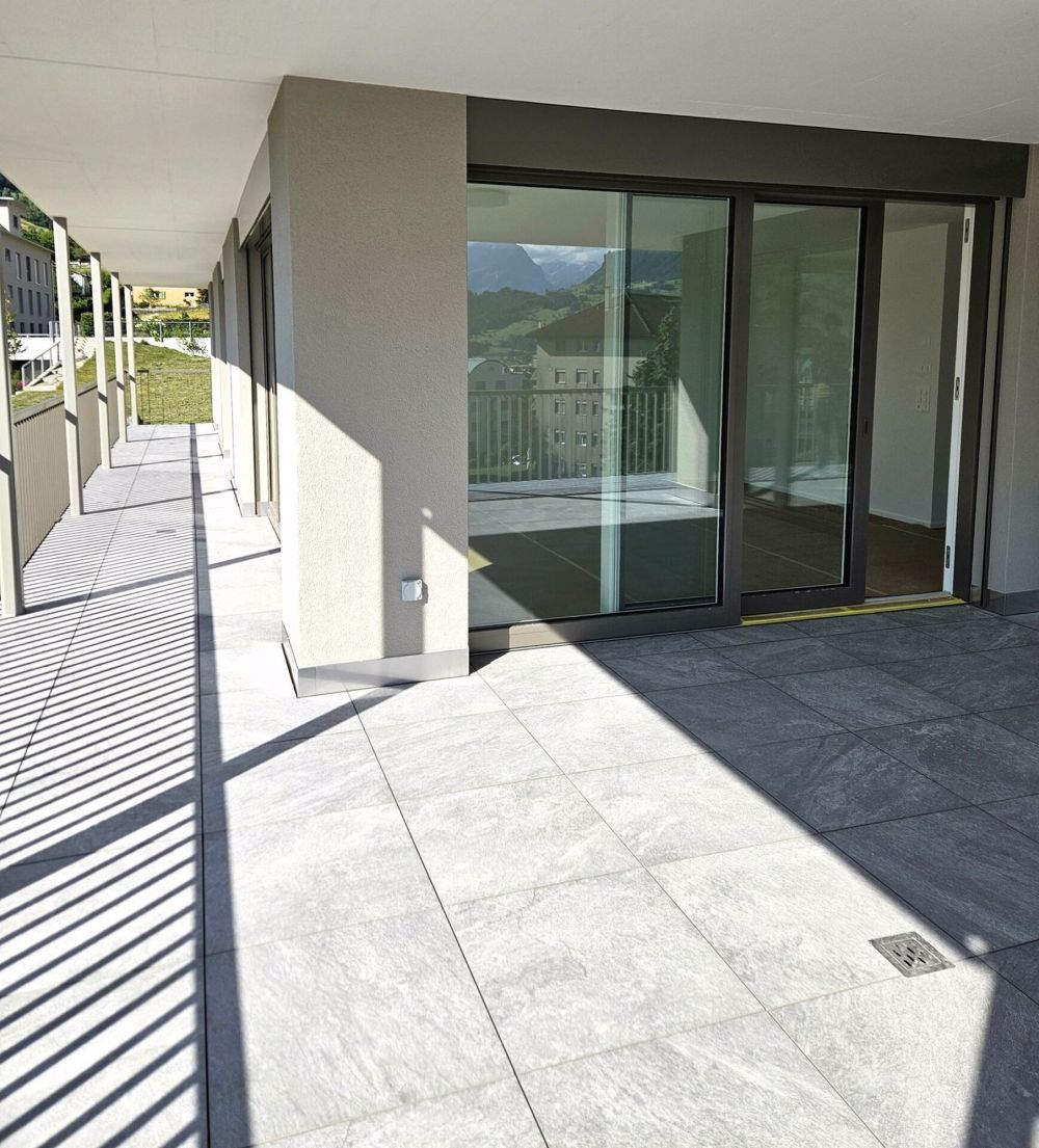 Traumhafte Neubau-Wohnung mit Seesicht - Balkon