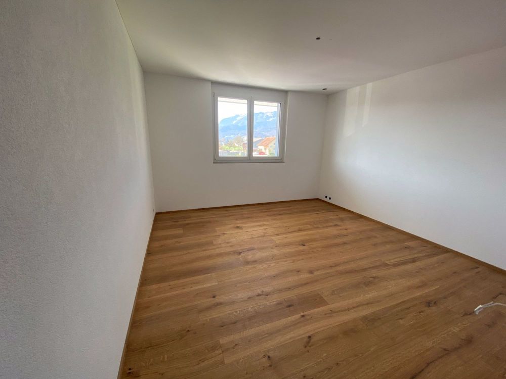 Neubau 3.5 Zimmer Wohnung - Bild 3