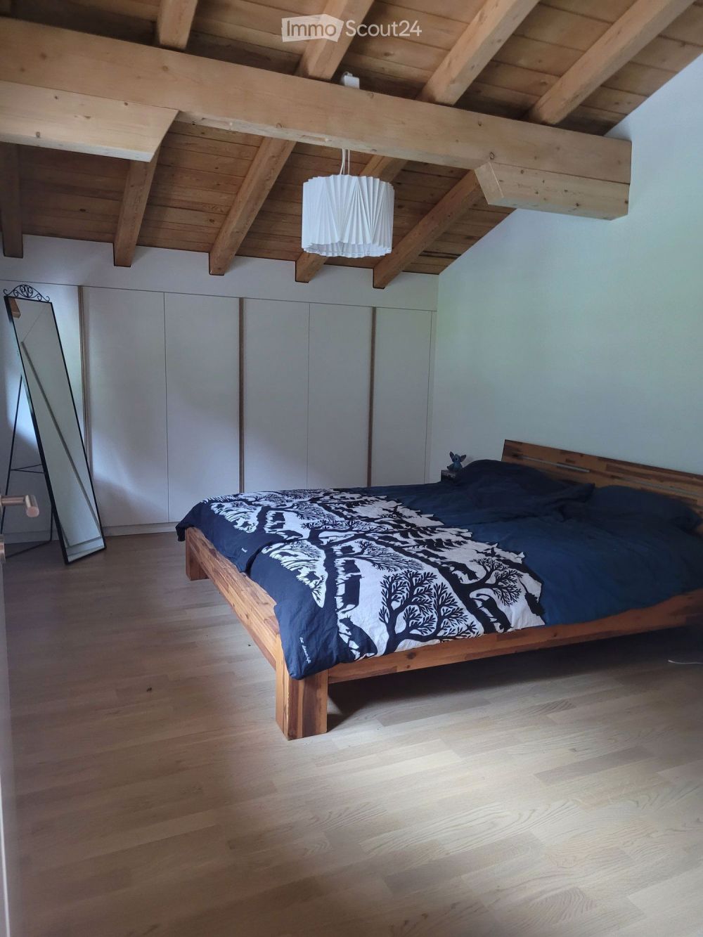 Grosszügige Dachwohnung in Kandergrund - Bild 4