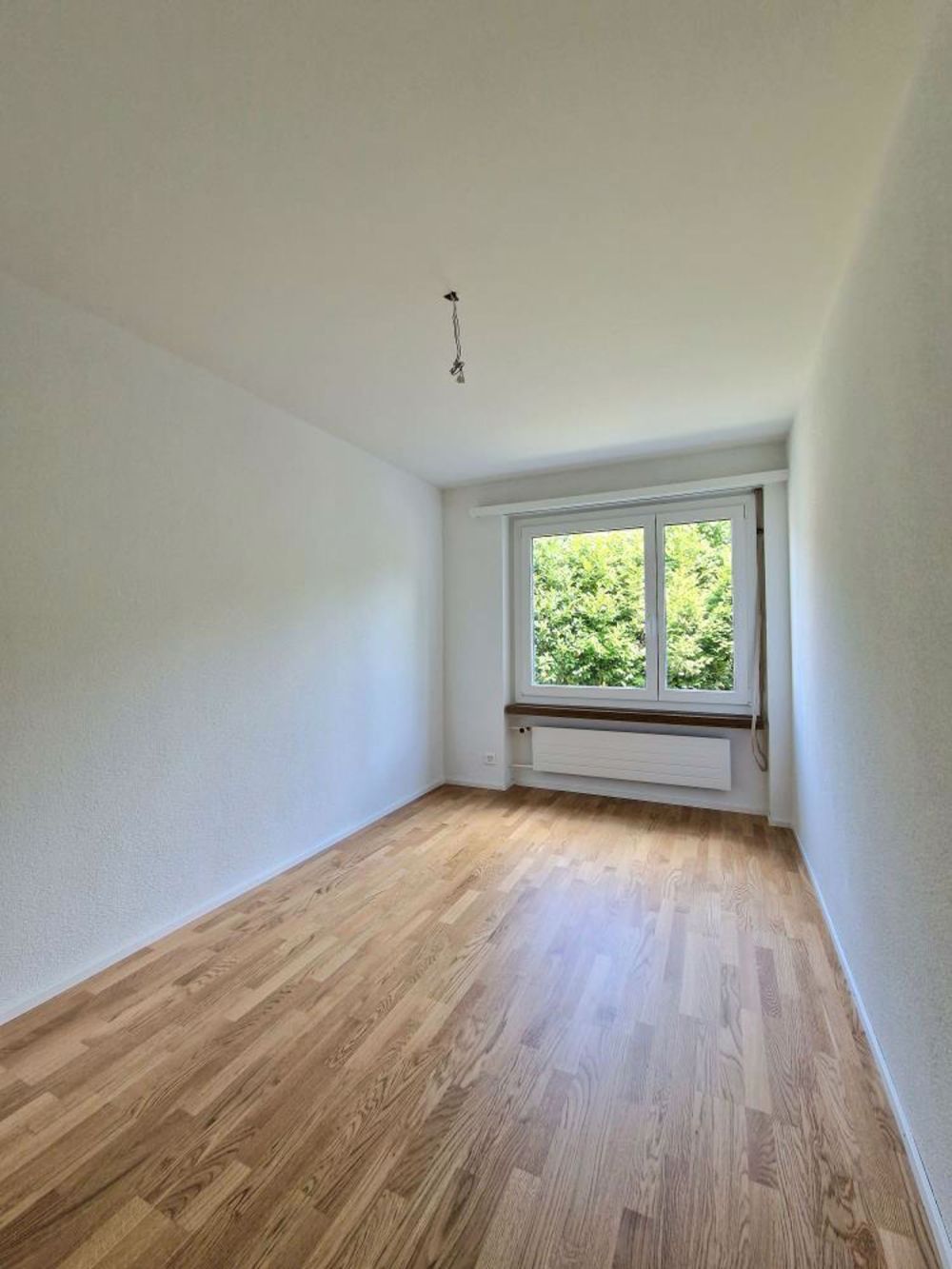 Die Gelegenheit! Erstbezug einer neu sanierten 3.5-Zimmerwohnung in Af - Zimmer