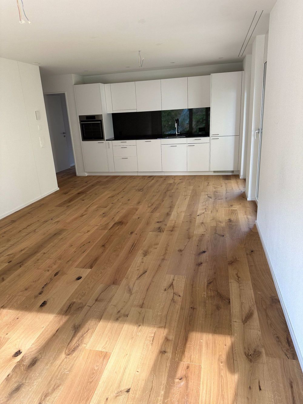 Neue 3-Zimmerwohnung mit Sitzplatz - Bild 2