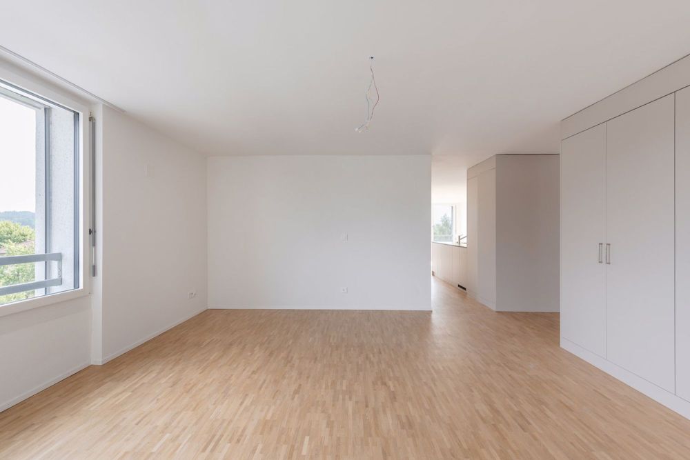 Moderne 3.5-Zimmer-Wohnung mit Balkon und Stadtblick in Zollikofen - Bild 4