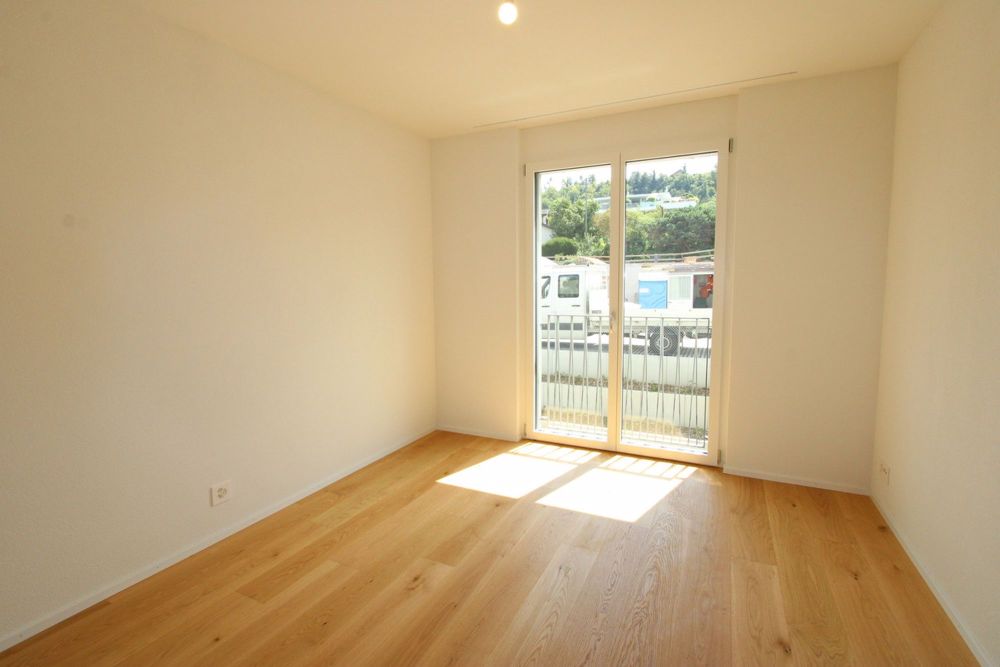 Luxuriöse 4.5-Zimmerwohnung mit Weitsicht - Bild 4
