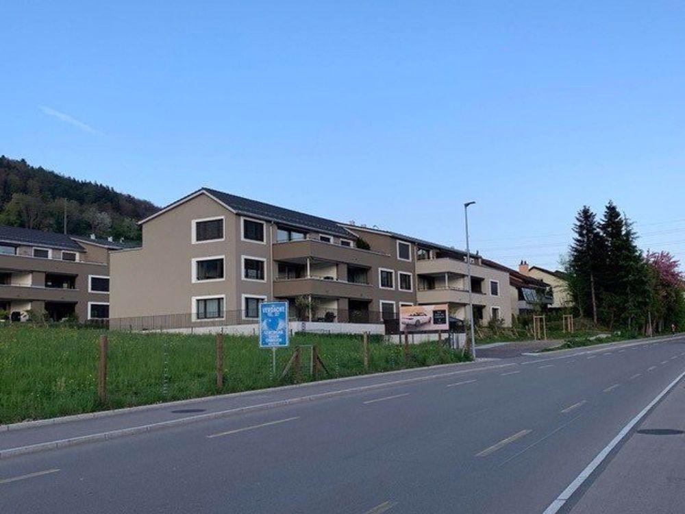 Moderne Wohnung an sonniger Lage - Bild 1