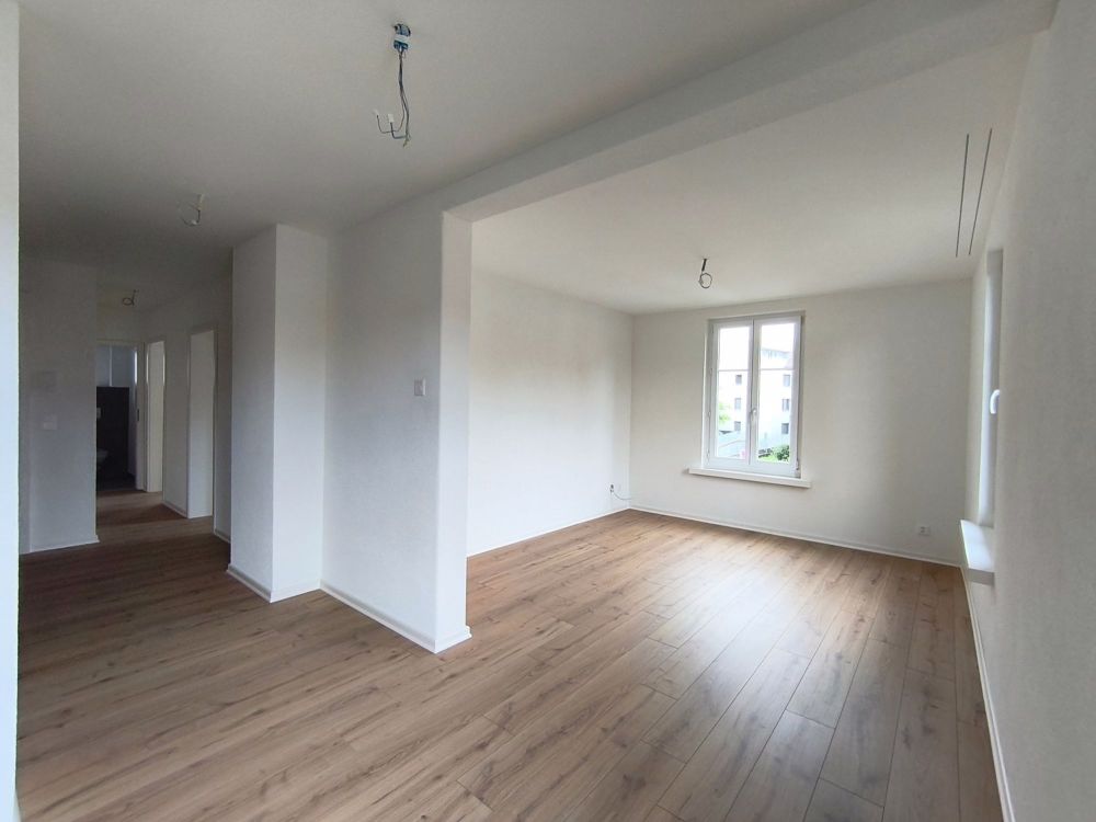 Perfekte Familienwohnung, Erstbezug nach Totalsanierung! - Bild 5